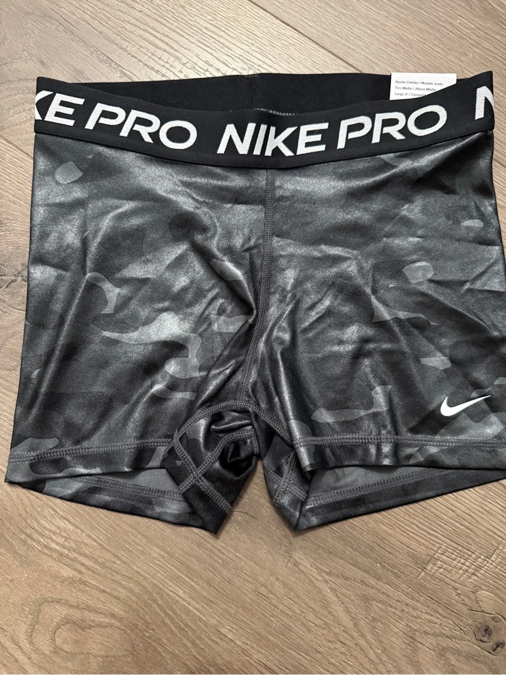 Nike Pro Black Camo